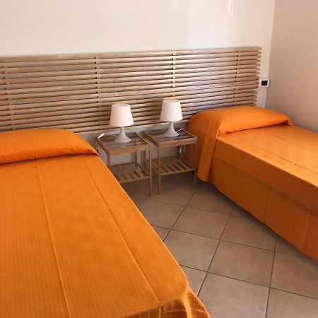 A Casa Di Olivia Apartment Girasole Bagian luar foto