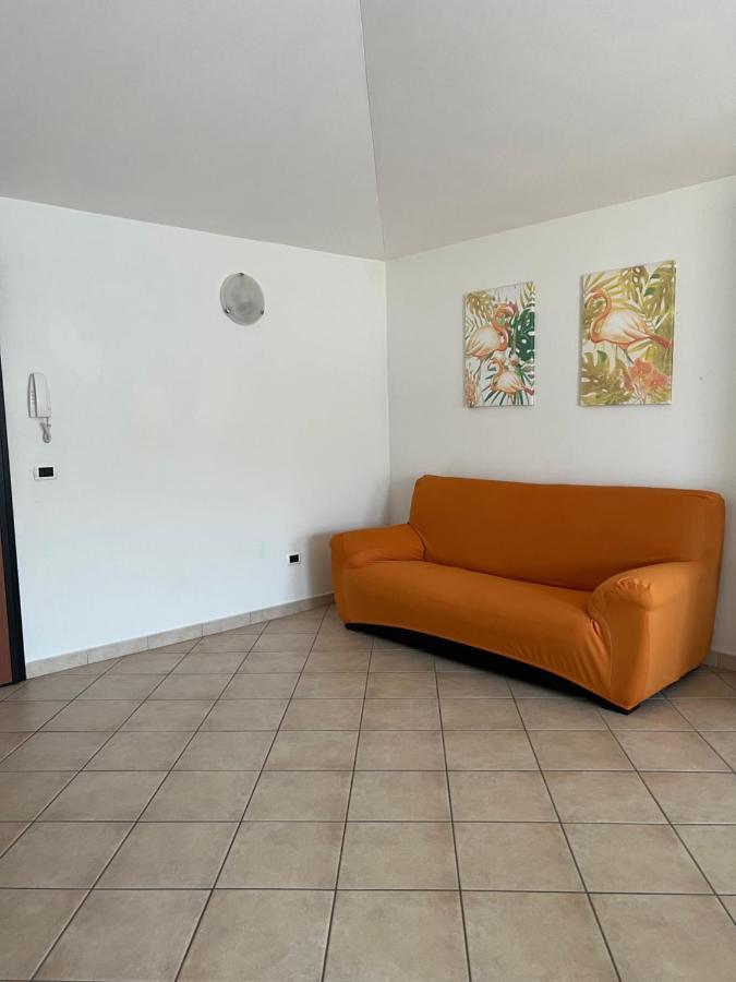 A Casa Di Olivia Apartment Girasole Bagian luar foto