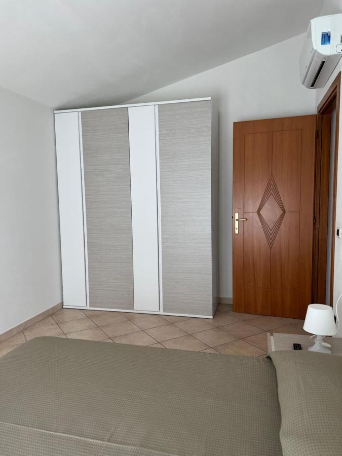 A Casa Di Olivia Apartment Girasole Bagian luar foto